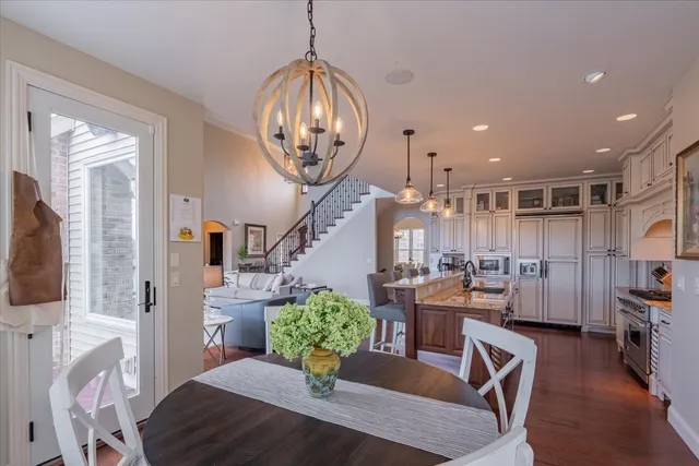 $897,500 | 19863 Jared Drive, Bloomington, IL 61705