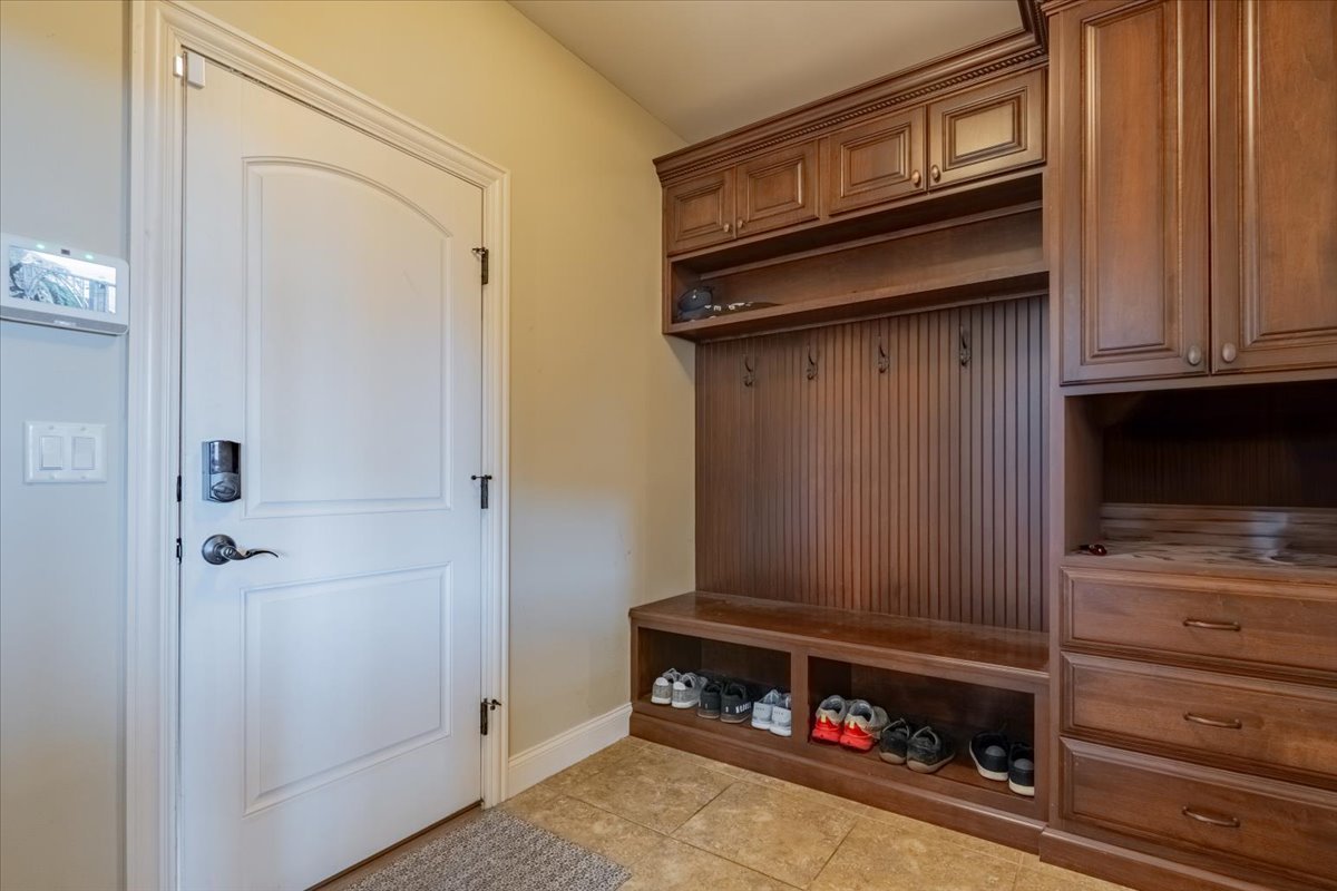 19863 Jared Drive Bloomington, IL 61705 - Photo 25 of 68