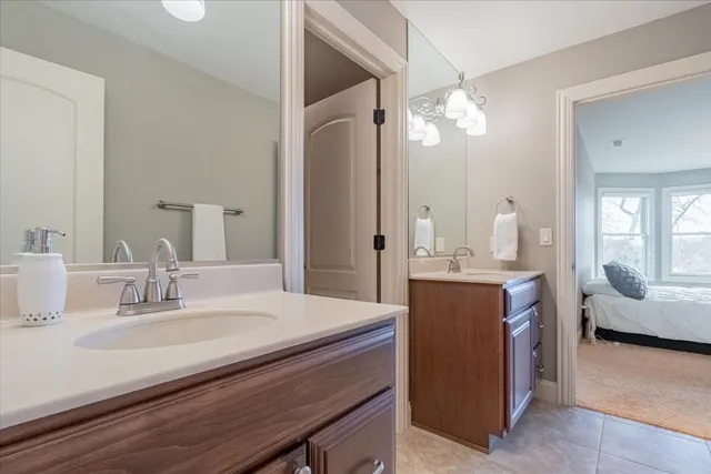 $897,500 | 19863 Jared Drive, Bloomington, IL 61705