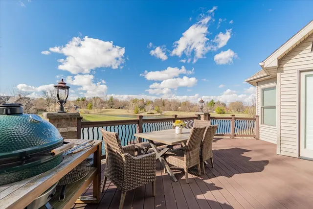 $897,500 | 19863 Jared Drive, Bloomington, IL 61705