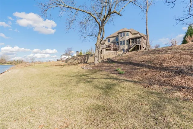 $897,500 | 19863 Jared Drive, Bloomington, IL 61705