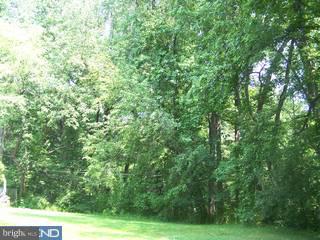 848 Roberts Road Bensalem, PA 19020 - Photo 6 of 6 Gallery Image 6