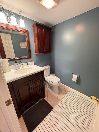 372 Westgate Drive Edison, NJ 08820 - Photo 14 of 16