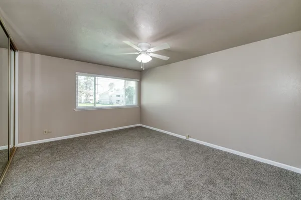 $214,500 | 5118 East Ashlan Avenue, Unit 102, Fresno, CA 93727