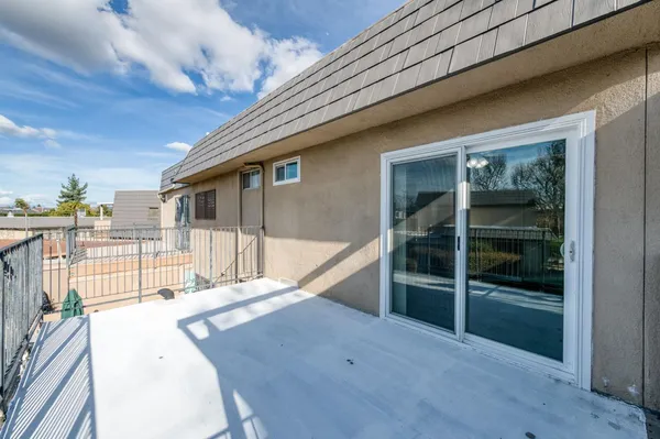 $214,500 | 5118 East Ashlan Avenue, Unit 102, Fresno, CA 93727