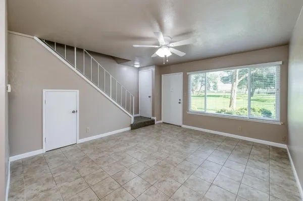 $214,500 | 5118 East Ashlan Avenue, Unit 102, Fresno, CA 93727