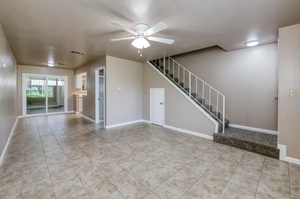 $214,500 | 5118 East Ashlan Avenue, Unit 102, Fresno, CA 93727