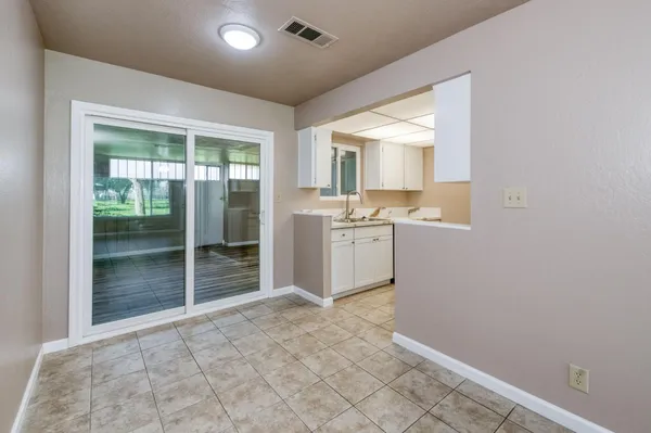 $214,500 | 5118 East Ashlan Avenue, Unit 102, Fresno, CA 93727