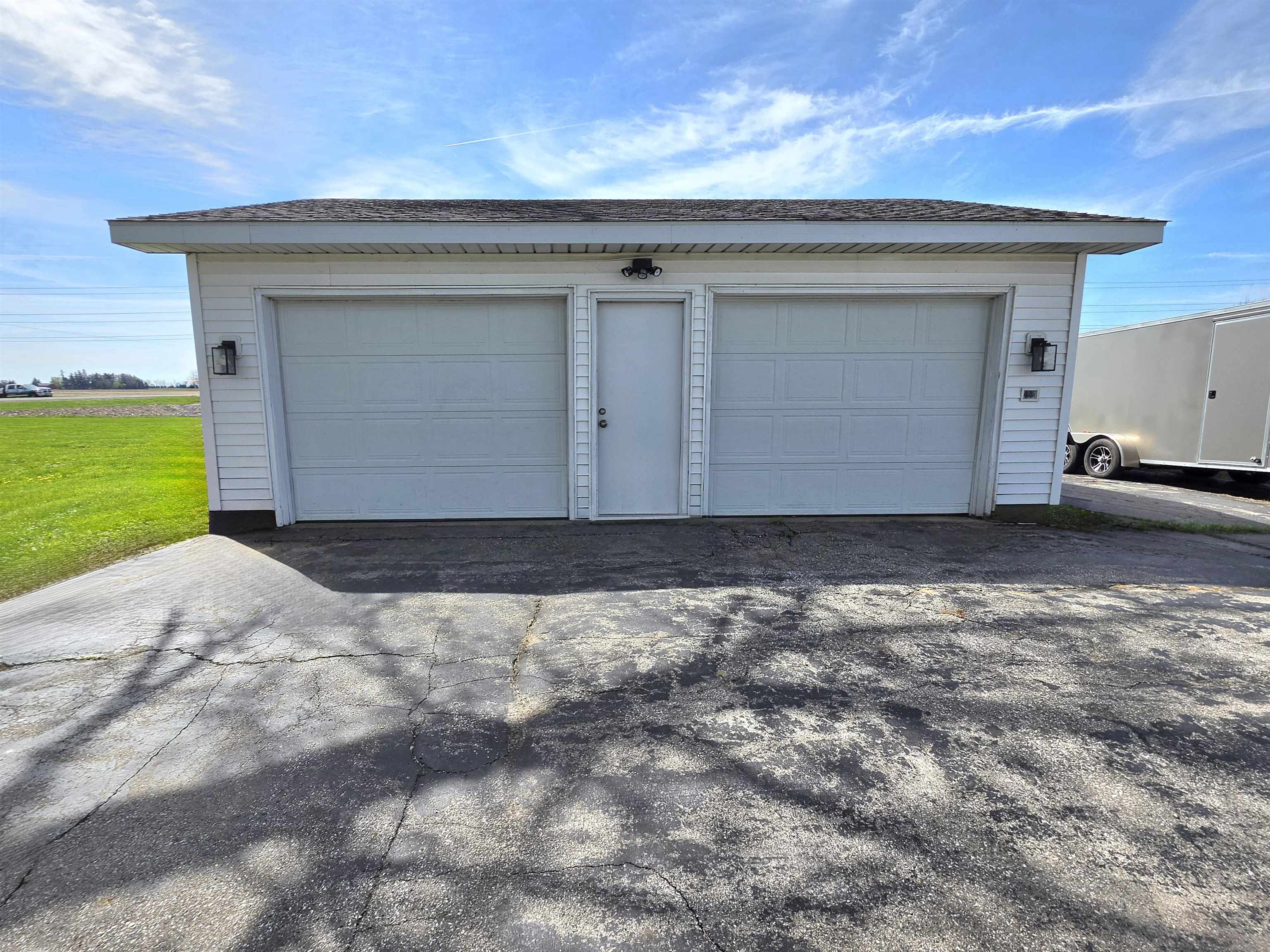 6565 North Portsmouth Road Saginaw, MI 48601 - Photo 13 of 50