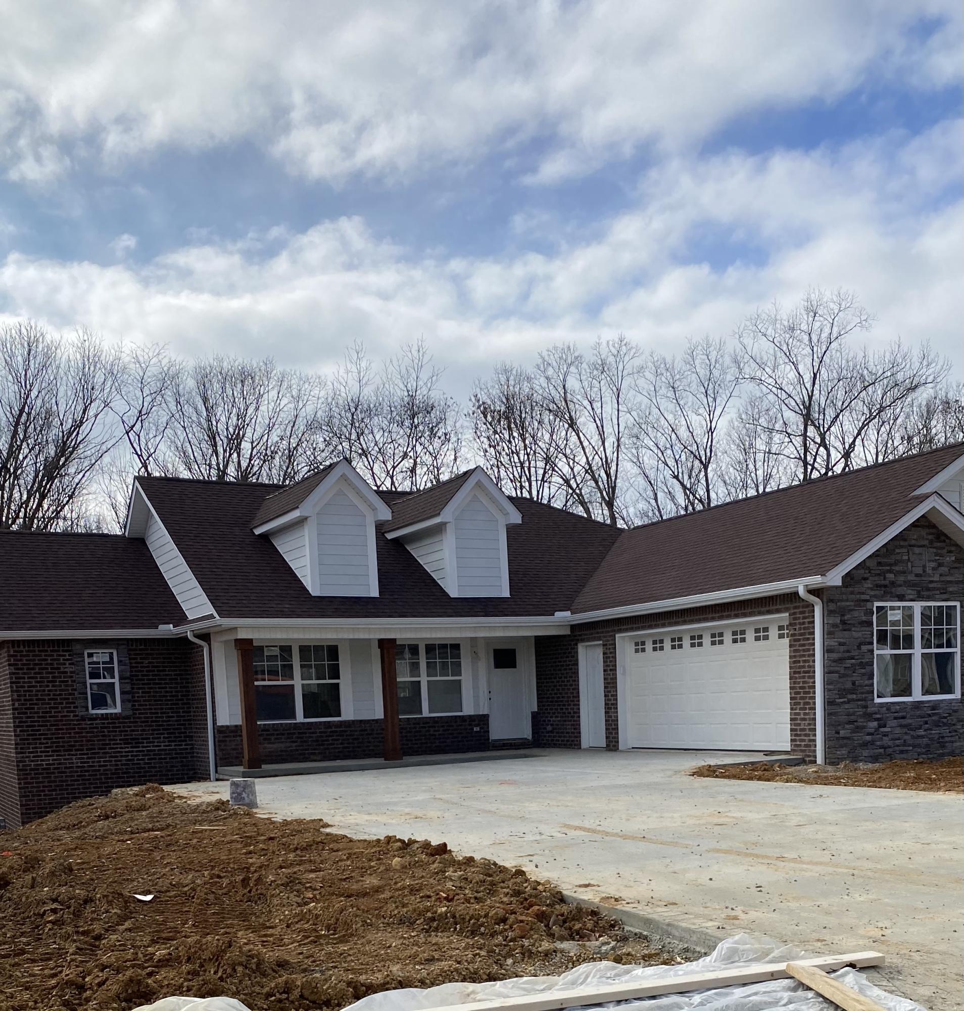 110 Lake Ridge Road Somerset, KY 42503 - Photo 4 of 6 238E785E-7812-4C4D-817C-45A66B0C26AF<|><