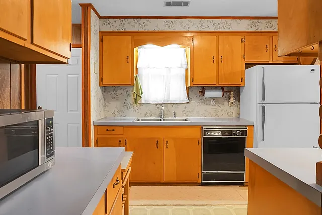 $510,000 | 1390 Nightfall Lane, Summerton, SC 29148