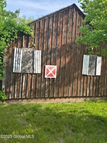 $60,000 | 11 Main Street, Queensbury, NY 12804