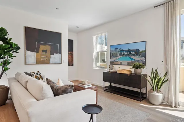 $3,195 | 2030 Calle Trebon, Unit 2, Chula Vista, CA 91913