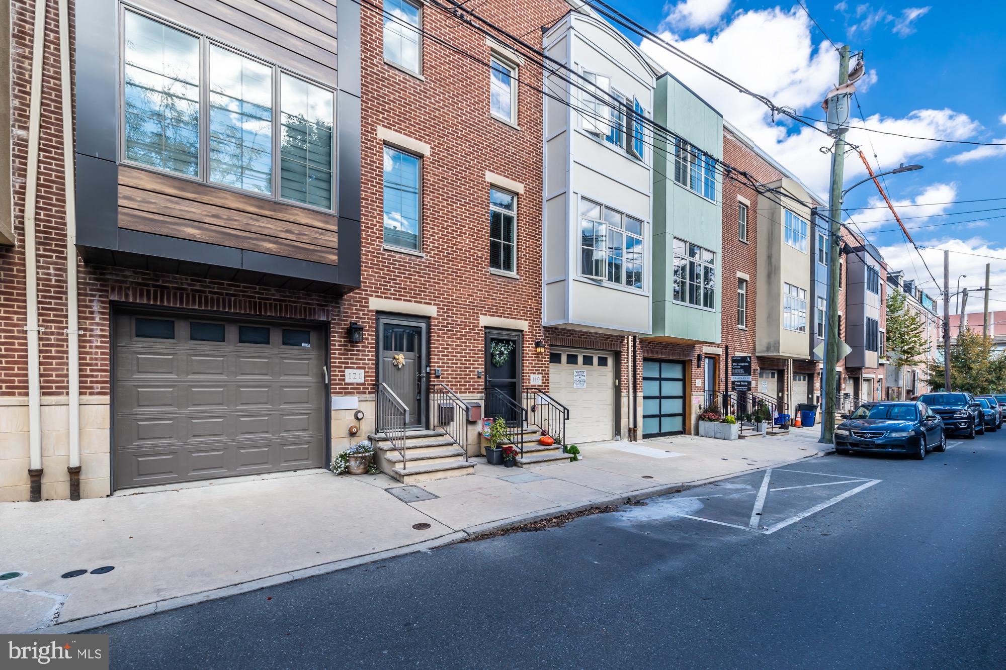 119 Federal Street Philadelphia, PA 19147 - Photo 3 of 51 Charming urban row homes with modern flair.