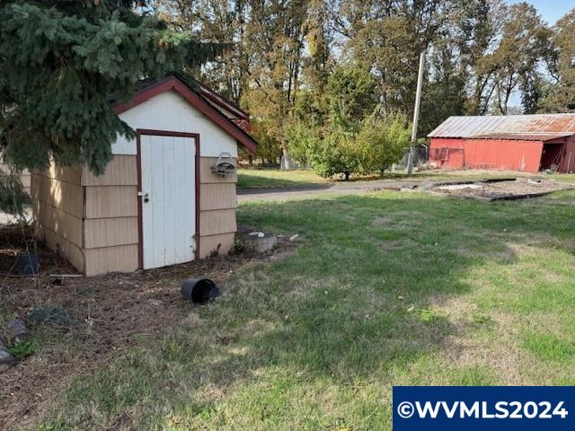 5445 Caplinger Road Southeast Salem, OR 97317 - Photo 8 of 12 Gallery Image 8
