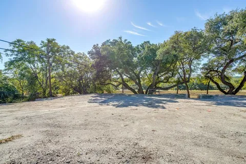 $529,500 | 628 Athenia Drive, Fort Worth, TX 76114