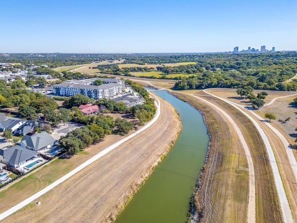628 Athenia Drive Fort Worth, TX 76114 - Photo 9 of 24 a view of a city