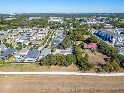 $529,500 | 628 Athenia Drive, Fort Worth, TX 76114