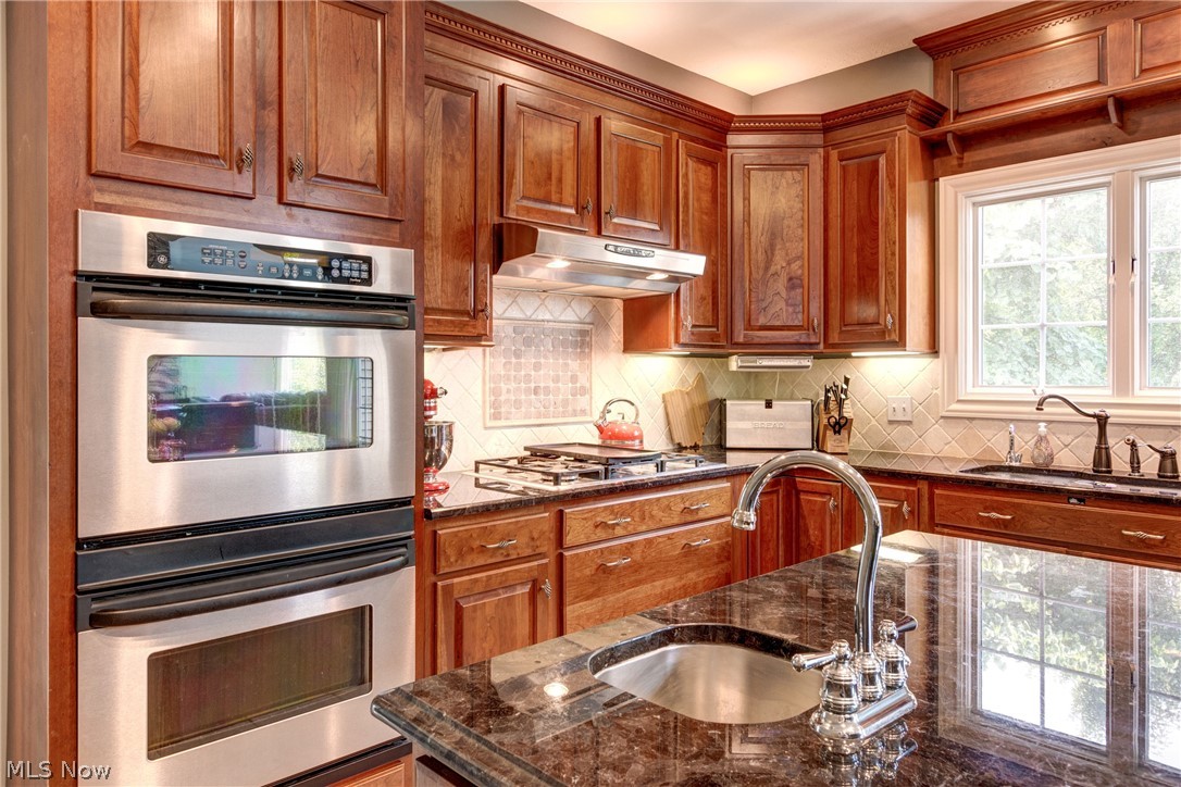 2804 Rockefeller Road Wickliffe, OH 44092 - Photo 13 of 35 Gallery Image 13