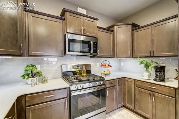 $384,900 | 6071 Old Glory Drive, Colorado Springs, CO 80925