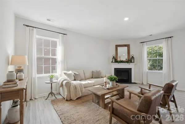 $334,000 | 3671 Charles Street Northwest, Conover, NC 28613