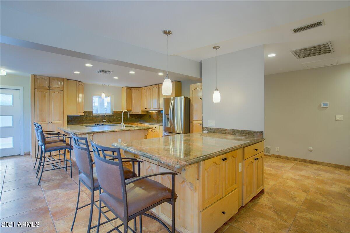 40636 North Fleming Springs Road Cave Creek, AZ 85331 - Photo 26 of 50 26-Kitchen