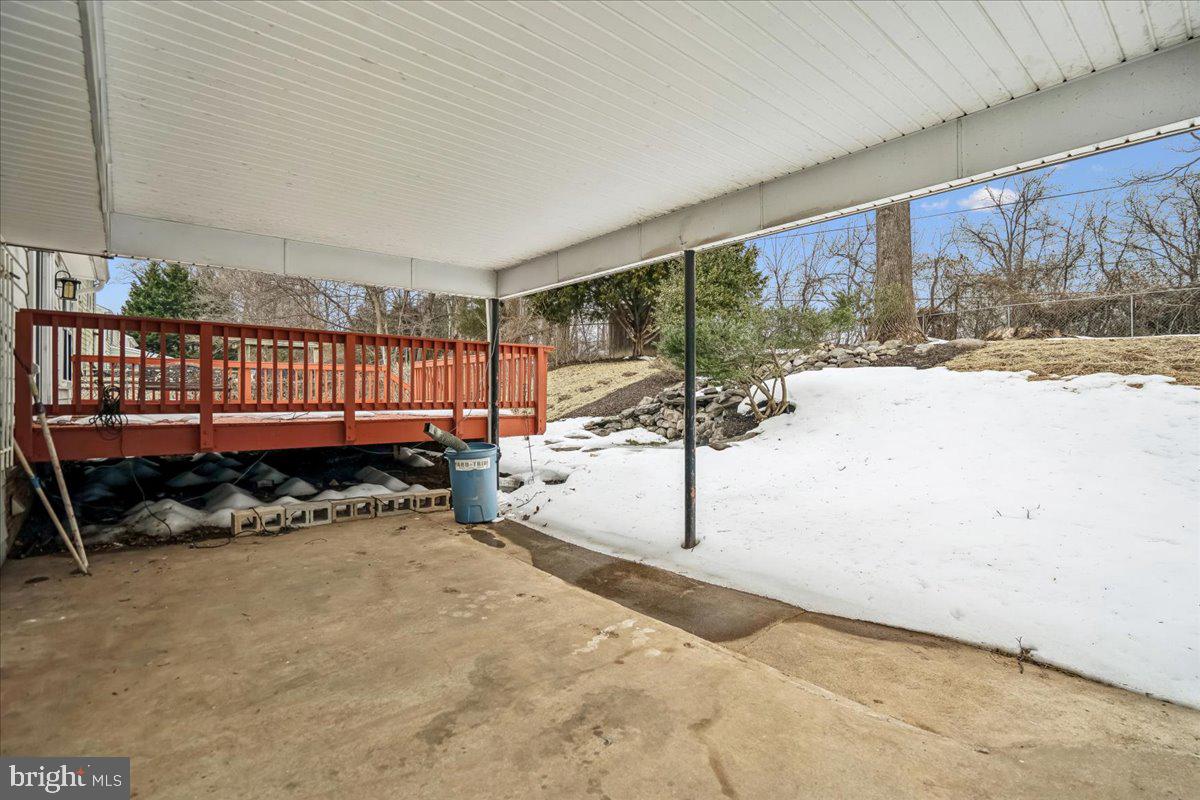 1521 Billman Lane Silver Spring, MD 20902 - Photo 5 of 33 a view of a porch with a bench