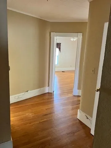 $1,300 | 252 North Main Street, Unit 2, Orange, MA 01364