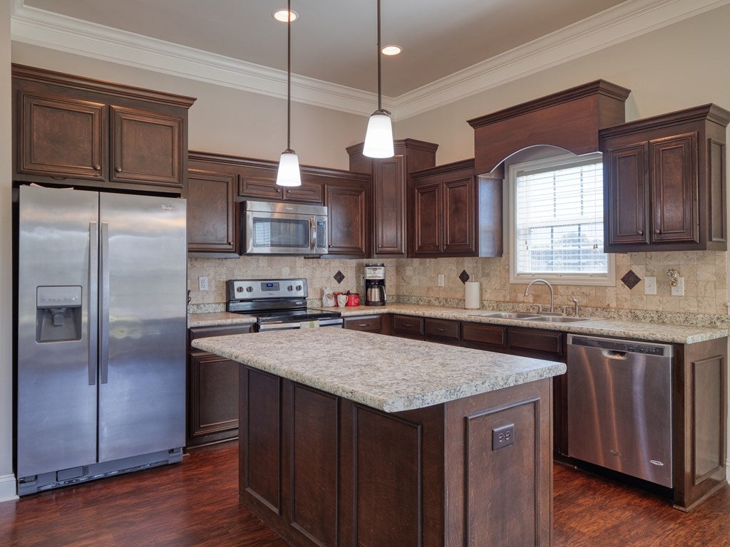 27 West Stanley Road Ray City, GA 31645 - Photo 9 of 32 Gallery Image 9