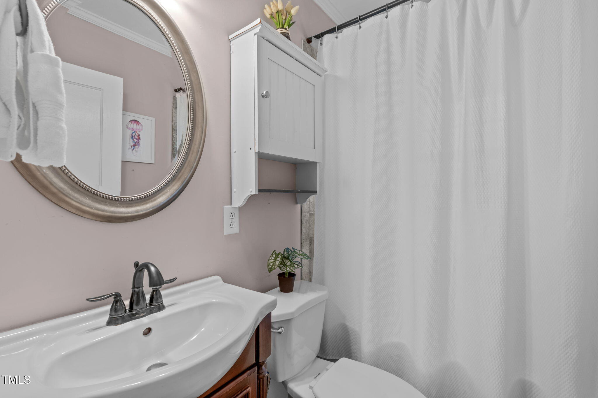 501 East Spring Street Fuquay-Varina, NC 27526 - Photo 20 of 35 Bathroom With Operable Window