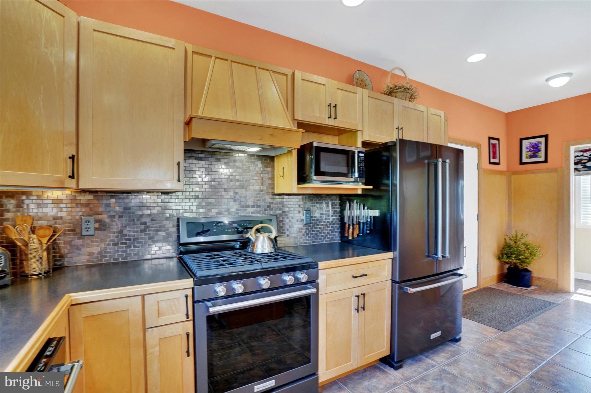 17228 Dolf Road Stewartstown, PA 17363 - Photo 12 of 43 Gallery Image 12