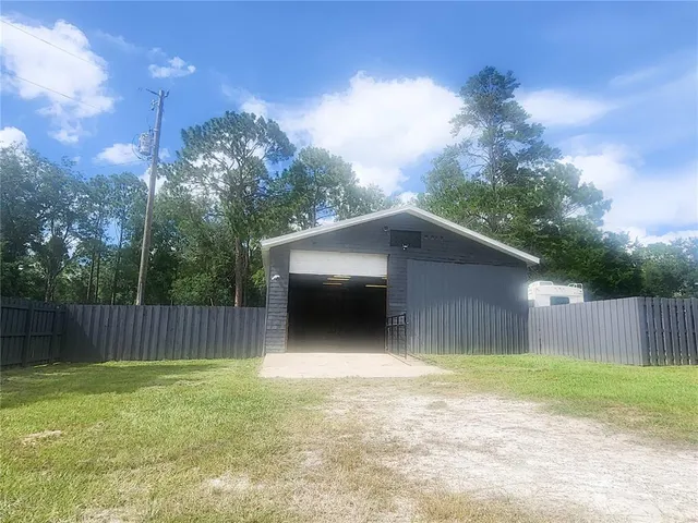 $925,000 | 18975 West Highway 328, Dunnellon, FL 34432