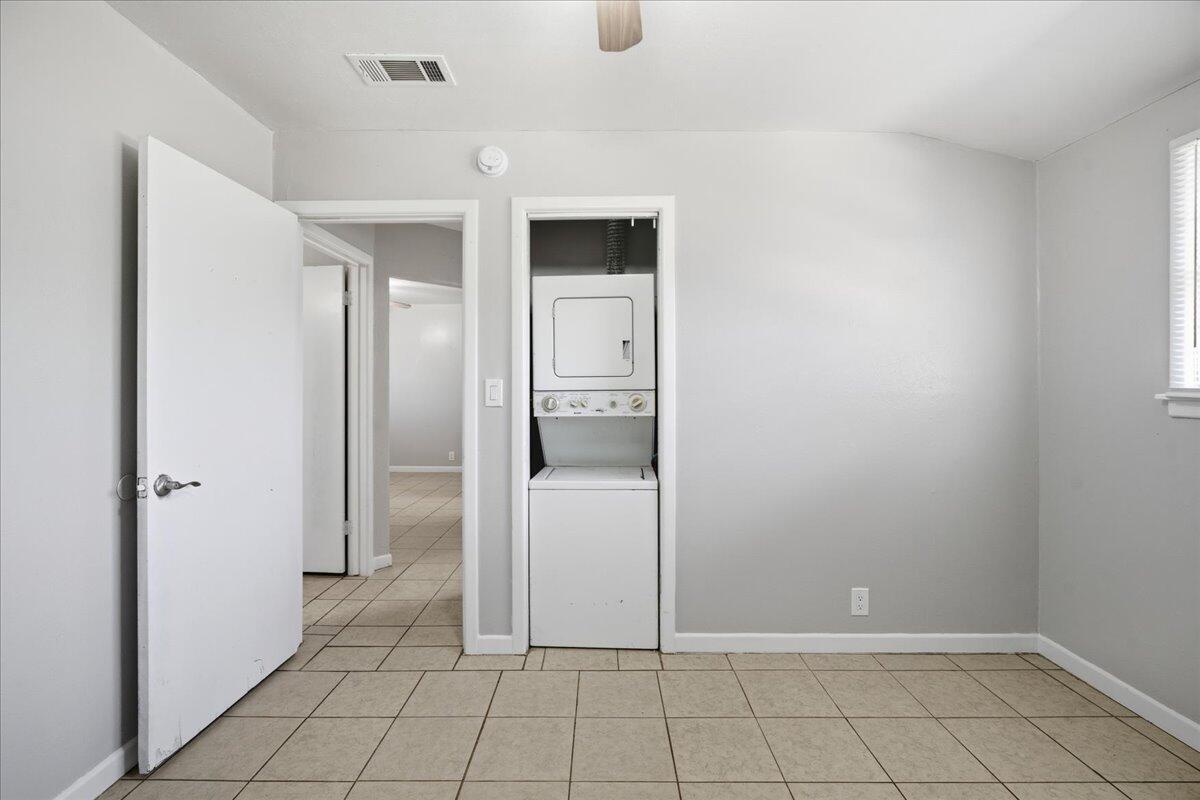 3816 44th Street Lubbock, TX 79413 - Photo 31 of 36 a view of an empty room