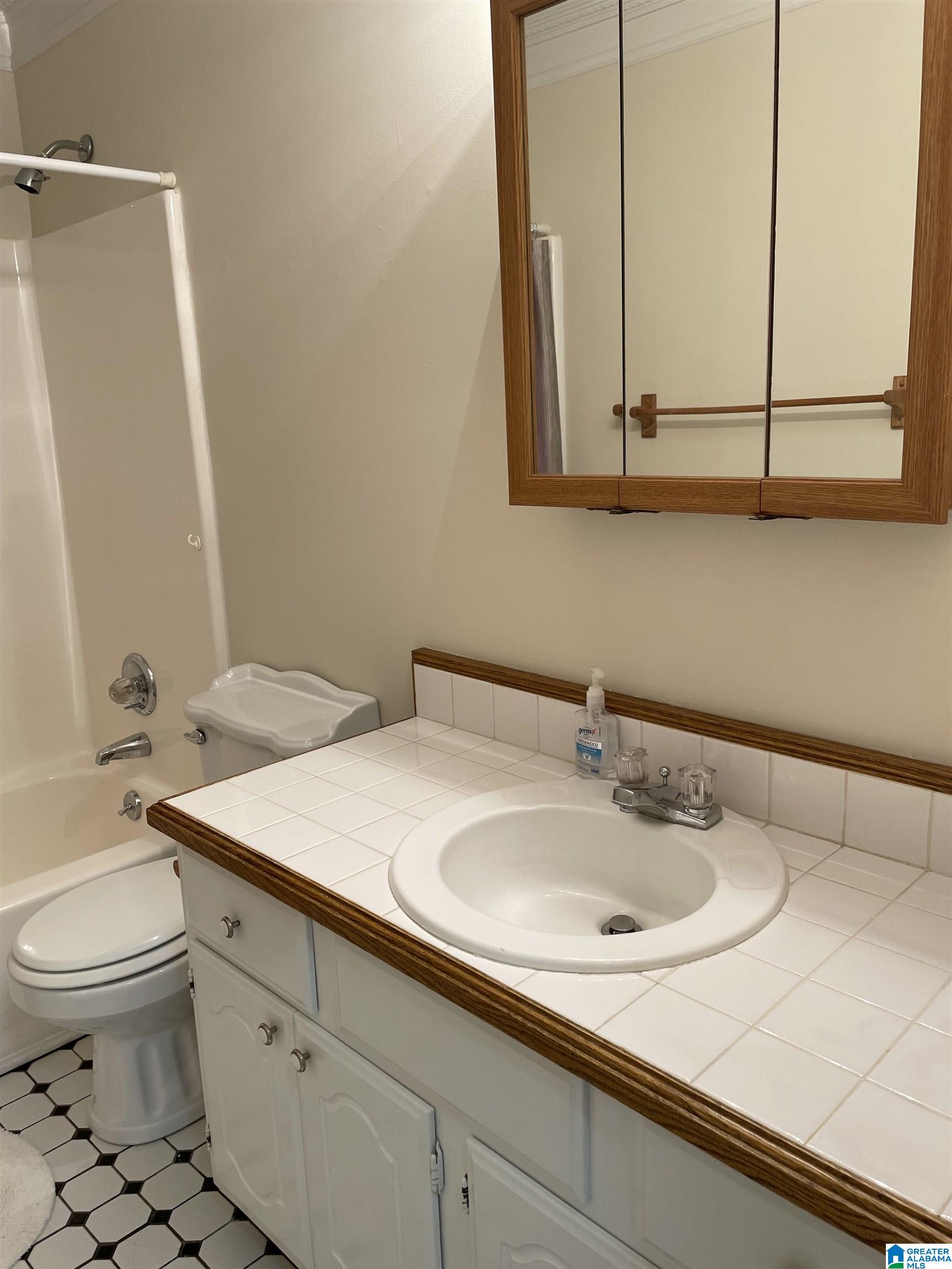 3900 Dundee Street Anniston, AL 36207 - Photo 8 of 32