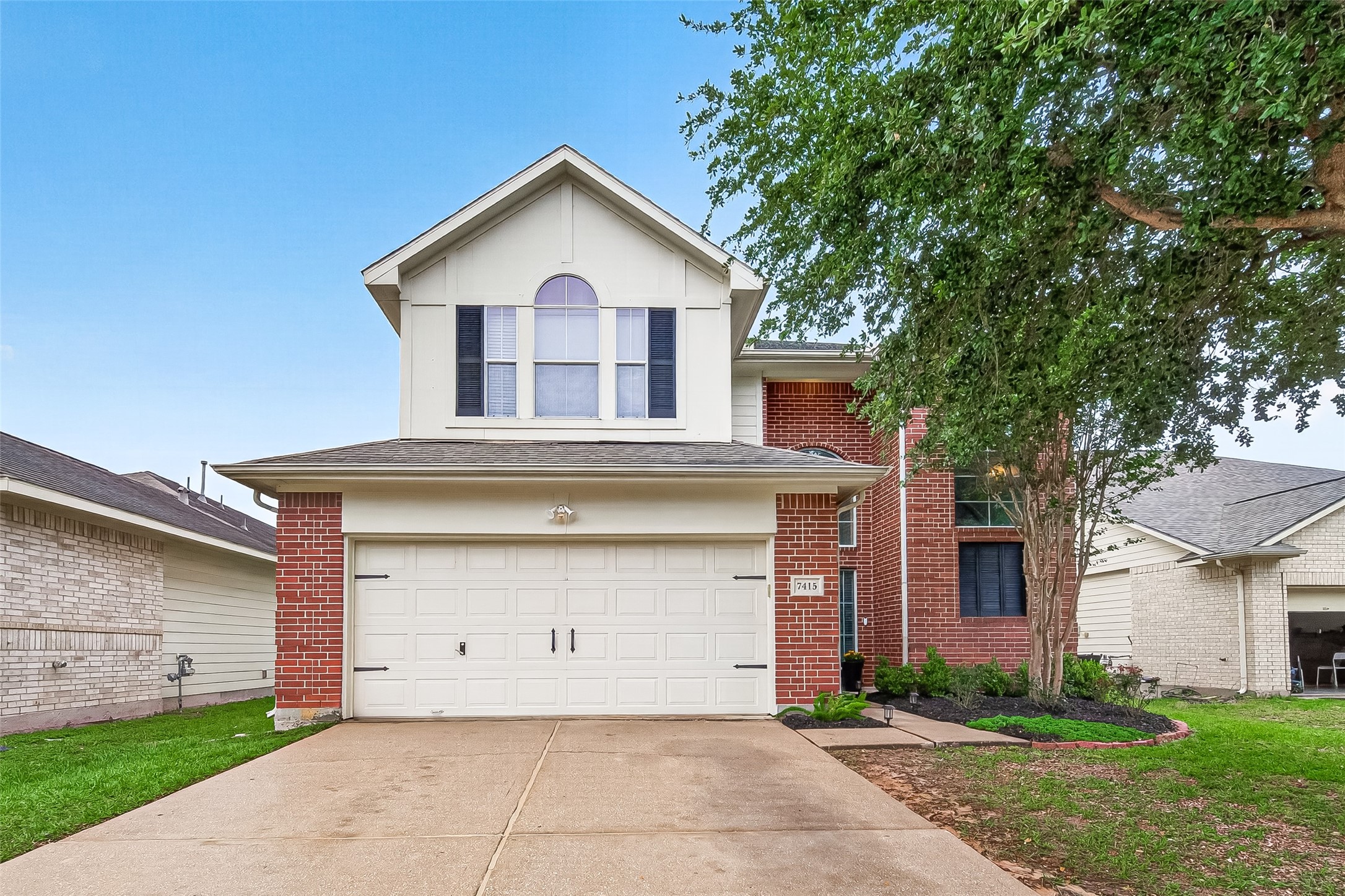 7415 Riven Oaks Court Cypress, TX 77433 - Photo 3 of 42