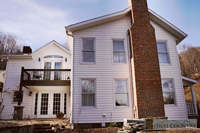 867 Georges Gap Road Vilas, NC 28692 - Photo 11 of 41 Gallery Image 11