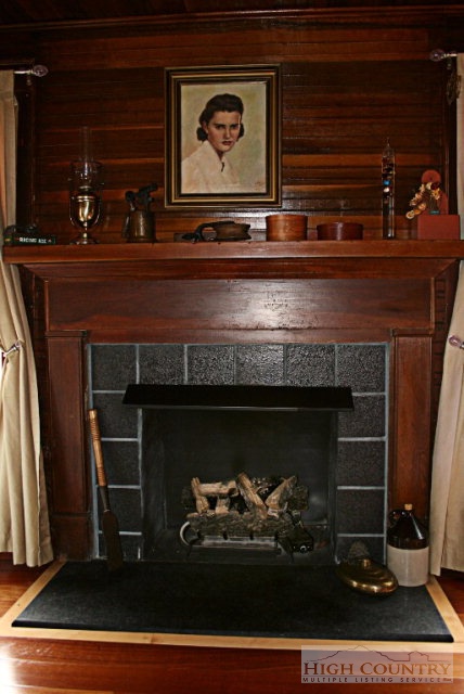 867 Georges Gap Road Vilas, NC 28692 - Photo 8 of 41 Gallery Image 8