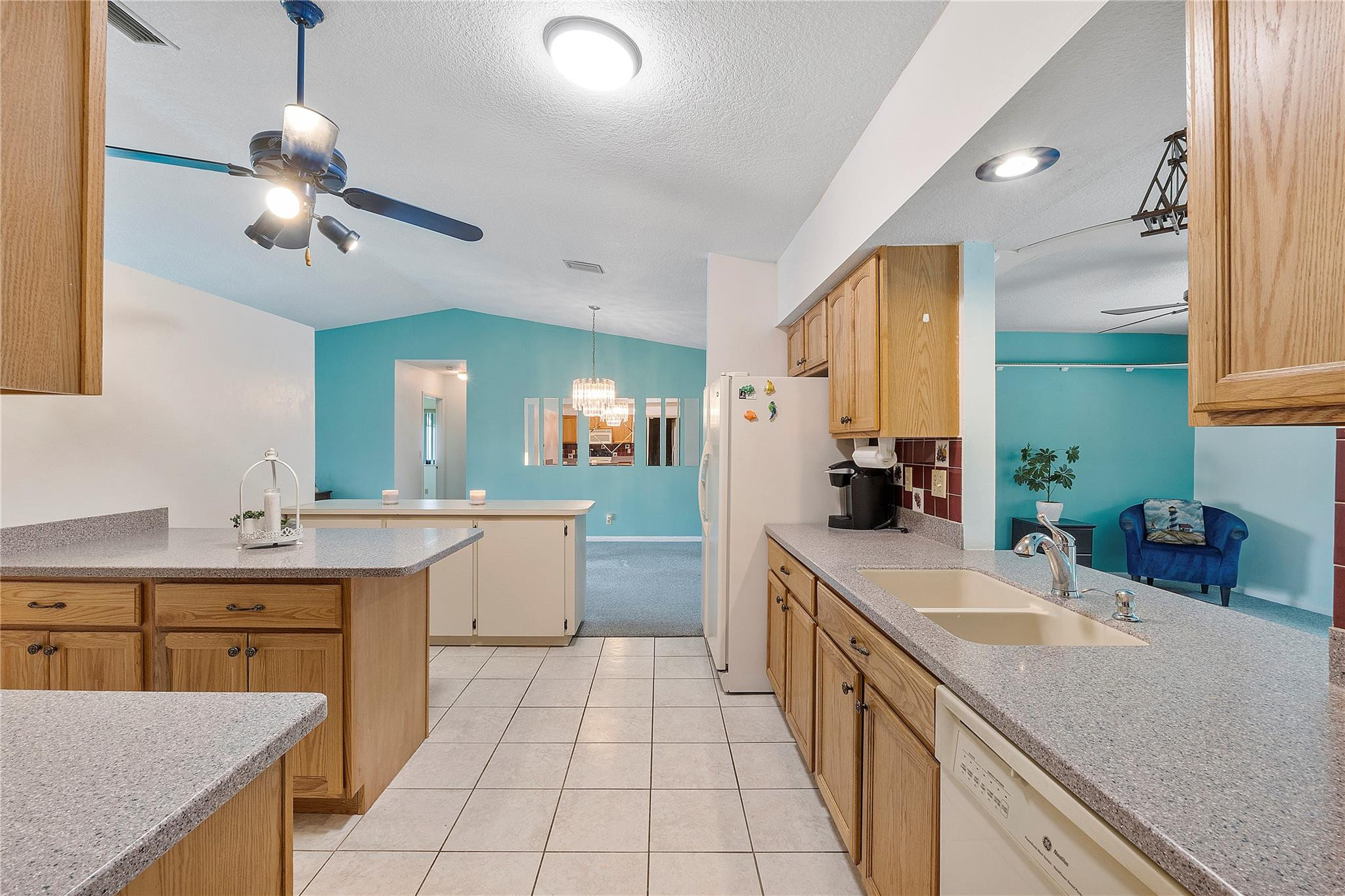 5530 Southwest 8th Street Margate, FL 33068 - Photo 5 of 21 Photo 5