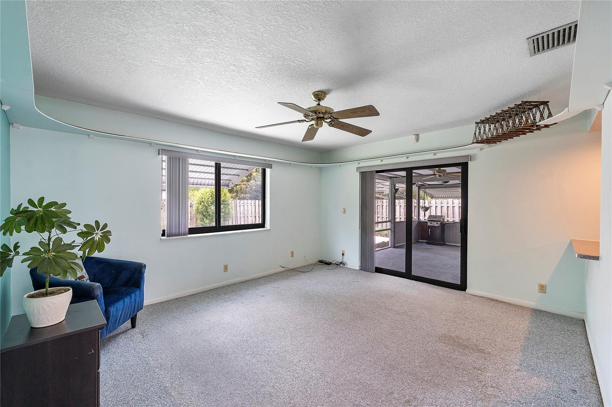 5530 Southwest 8th Street Margate, FL 33068 - Photo 8 of 21 Photo 8