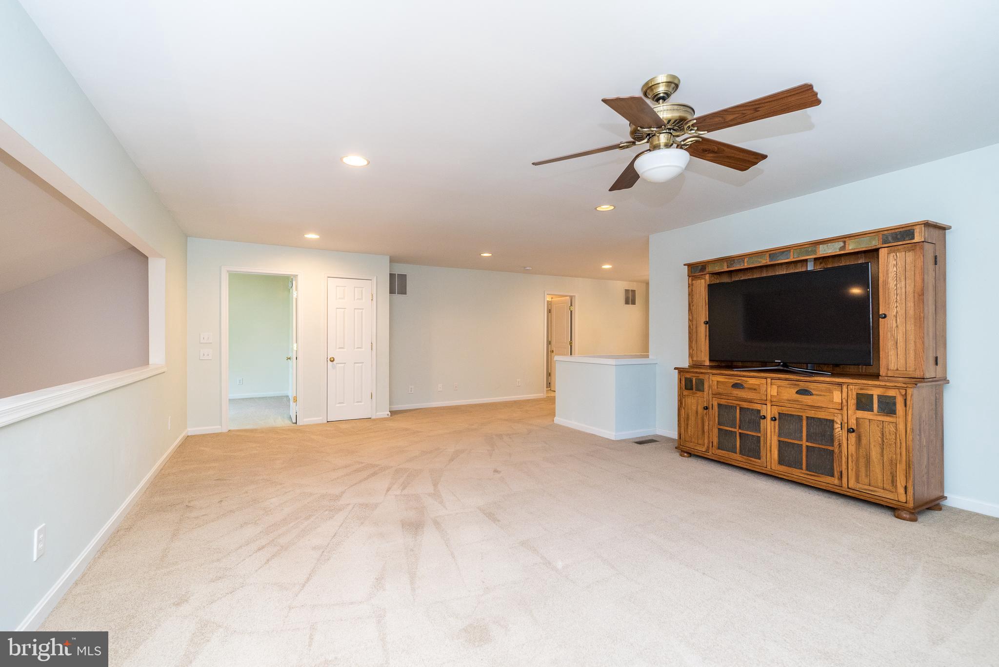 32 Addison Court Doylestown, PA 18901 - Photo 42 of 64 Huge second floor loft area perfect TV spot