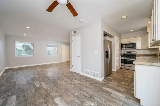 $3,350 | 9615 Adams Avenue, Huntington Beach, CA 92646