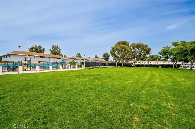 $3,350 | 9615 Adams Avenue, Huntington Beach, CA 92646