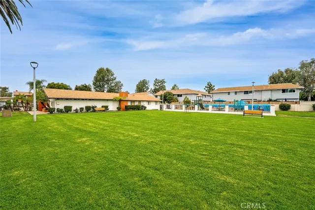 $3,350 | 9615 Adams Avenue, Huntington Beach, CA 92646