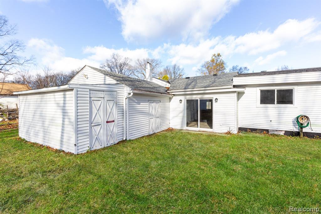 43061 Harris Road Belleville, MI 48111 - Photo 29 of 29