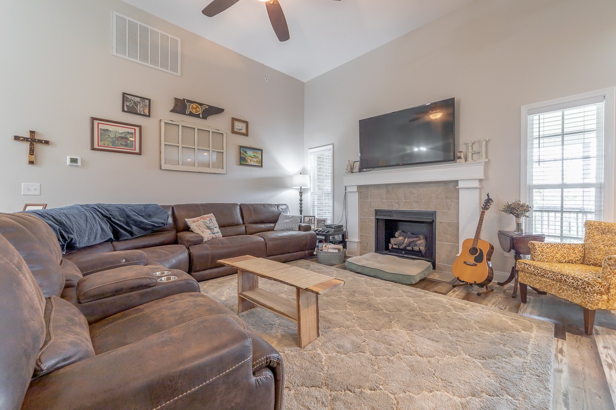 1033 Randy Road Ashland City, TN 37015 - Photo 8 of 18 Gallery Image 8