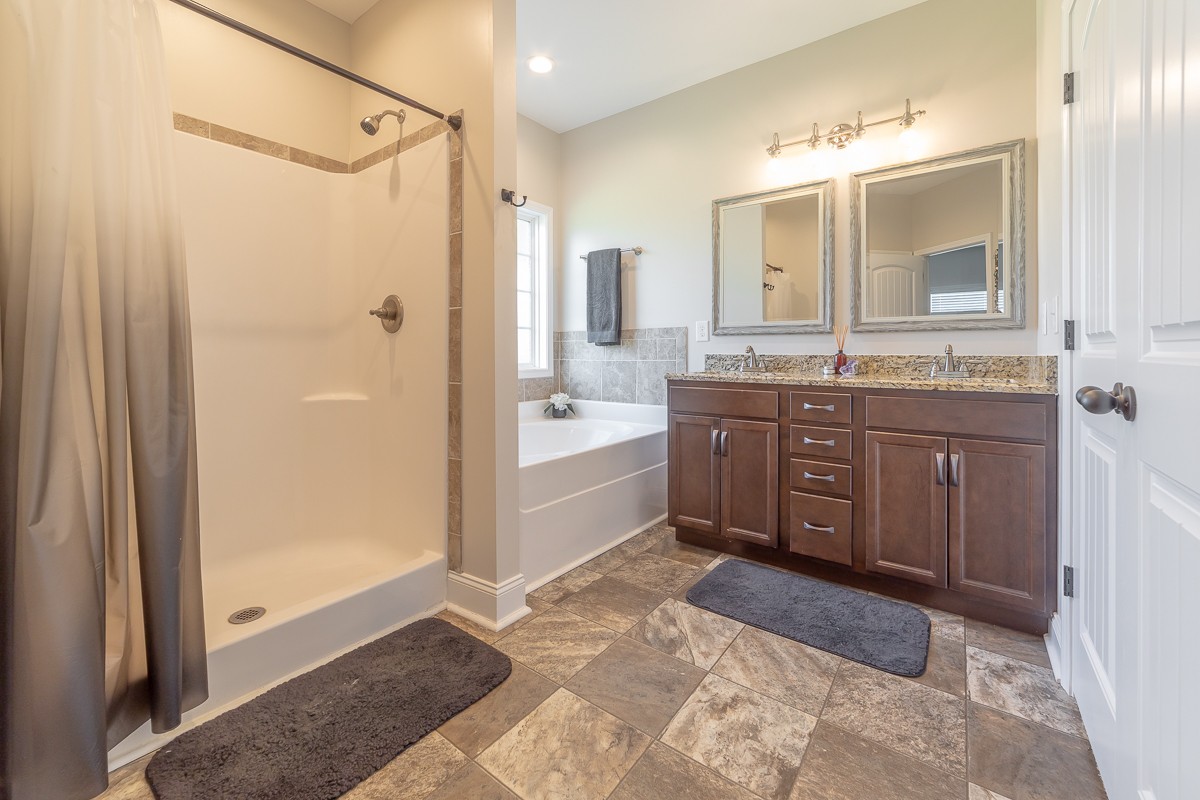 1033 Randy Road Ashland City, TN 37015 - Photo 10 of 18 Gallery Image 10