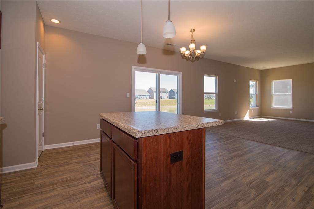 271 Rambling Road Greenfield, IN 46140 - Photo 14 of 47