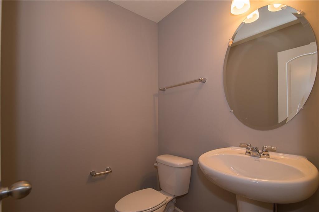 271 Rambling Road Greenfield, IN 46140 - Photo 16 of 47