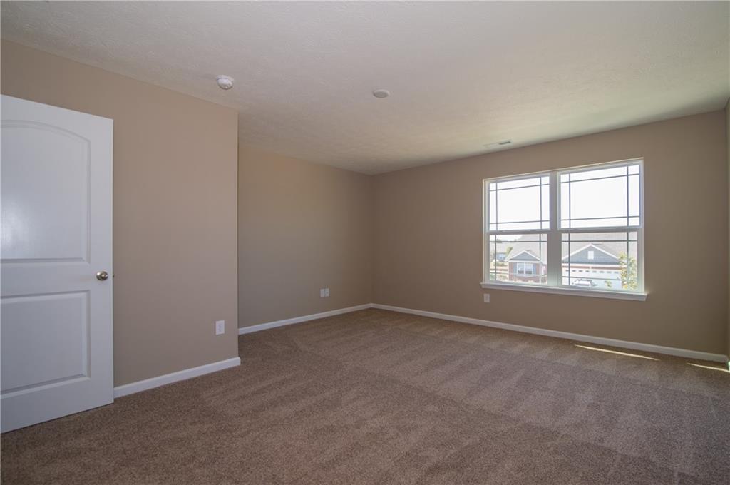 271 Rambling Road Greenfield, IN 46140 - Photo 19 of 47