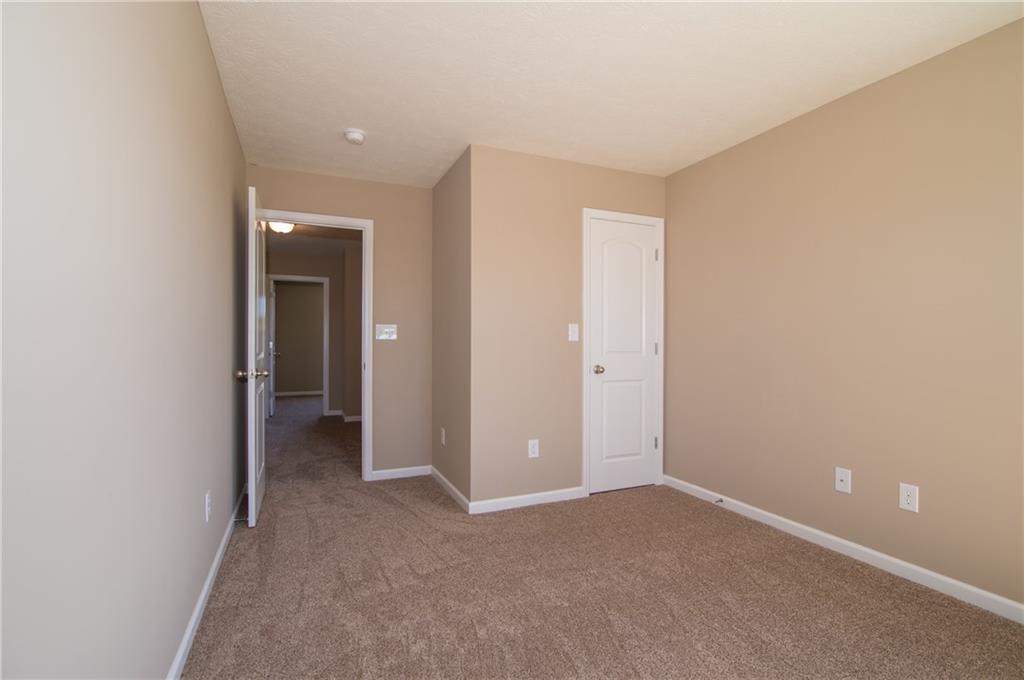 271 Rambling Road Greenfield, IN 46140 - Photo 35 of 47